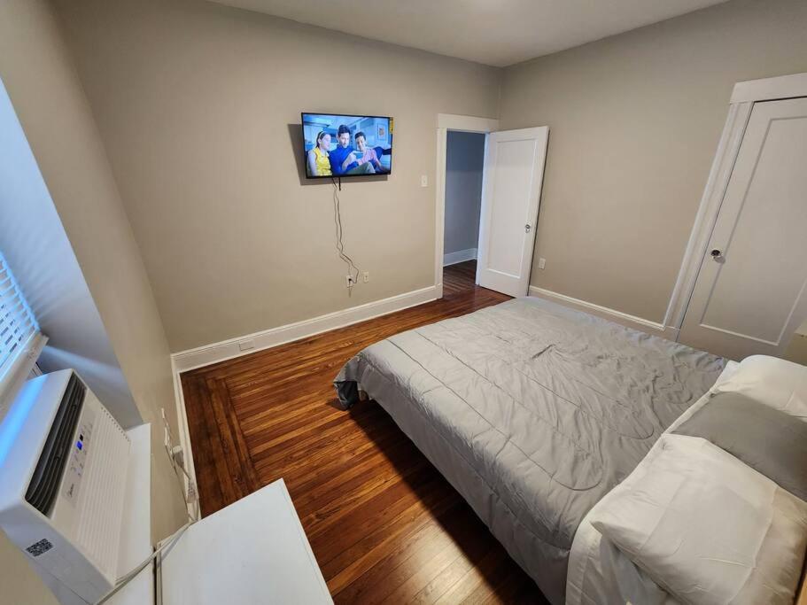 Elegant 2 Bed Gem! Mins From Nyc Apartment Union City Bagian luar foto